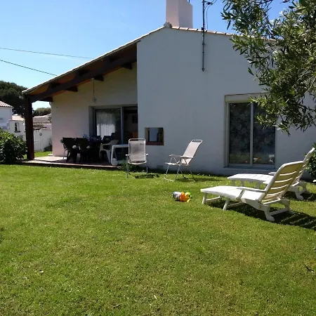Maison Noirmoutier-en-l'ile, 4 Pieces, 6 Personnes - Fr-1-224b-46