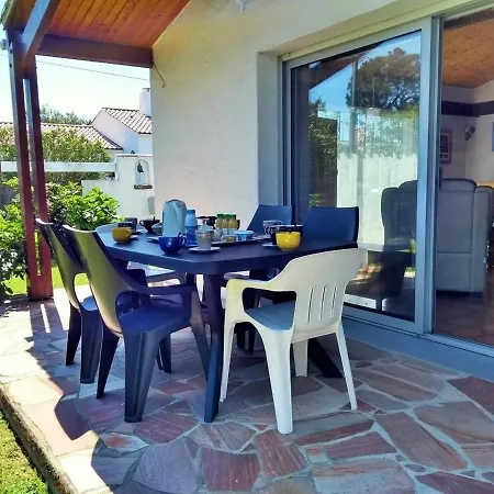 Maison Noirmoutier-en-l'ile, 4 Pieces, 6 Personnes - Fr-1-224b-46 펜션